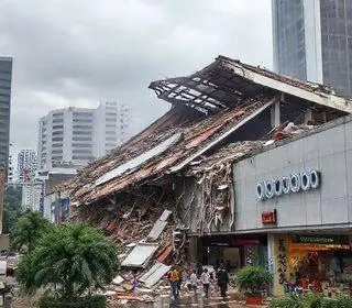 desabamento shopping iguatemi