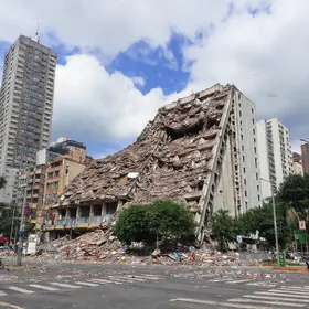 marquise desaba Avenida Faria Lima